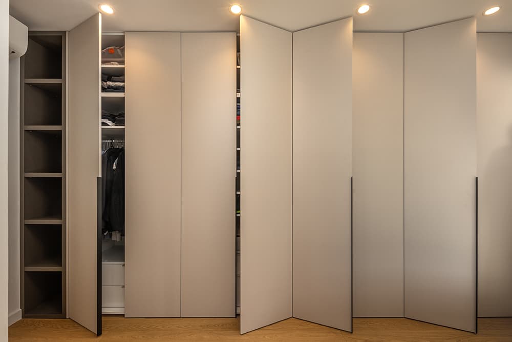 Bijeli ormar po mjeri