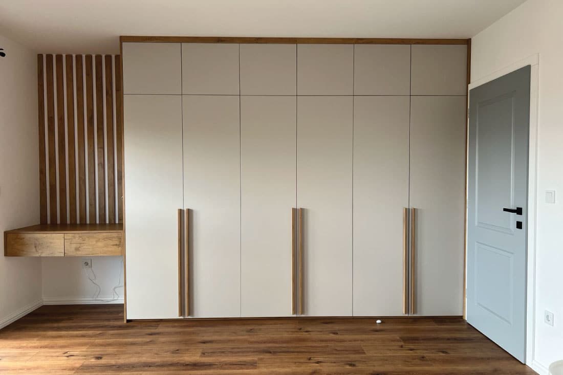 Elegantni ormar po mjeri